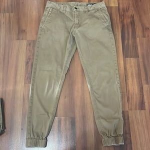 Empyre Joggers. Men’s size 32. Brown/tan colored. Great condition.